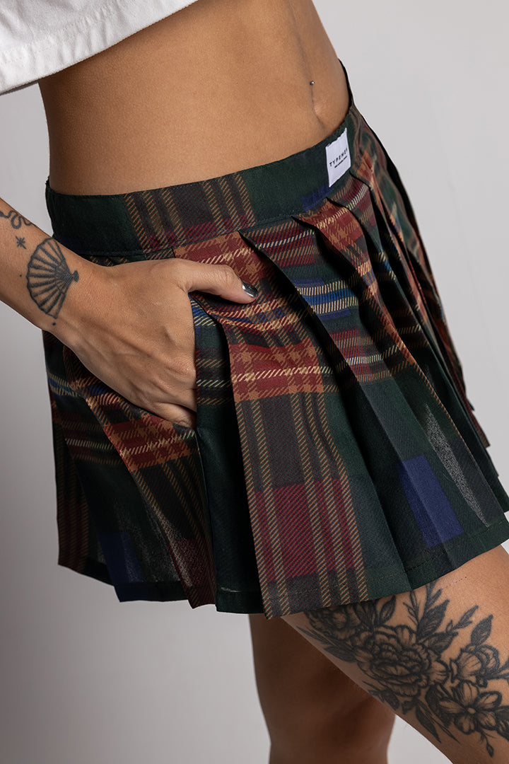 LUCKY ME SKIRT