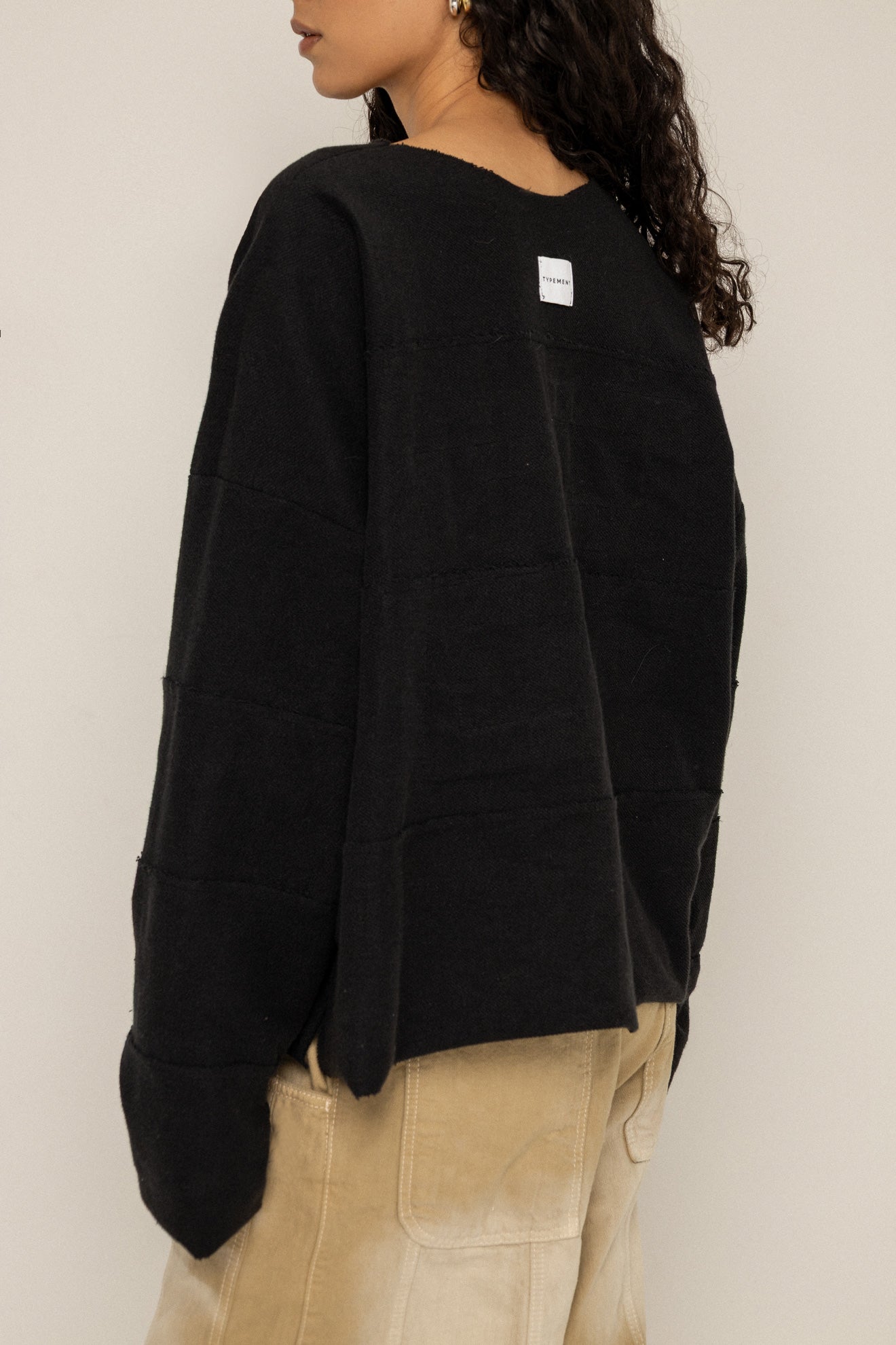 LA CUADRA CREWNECK