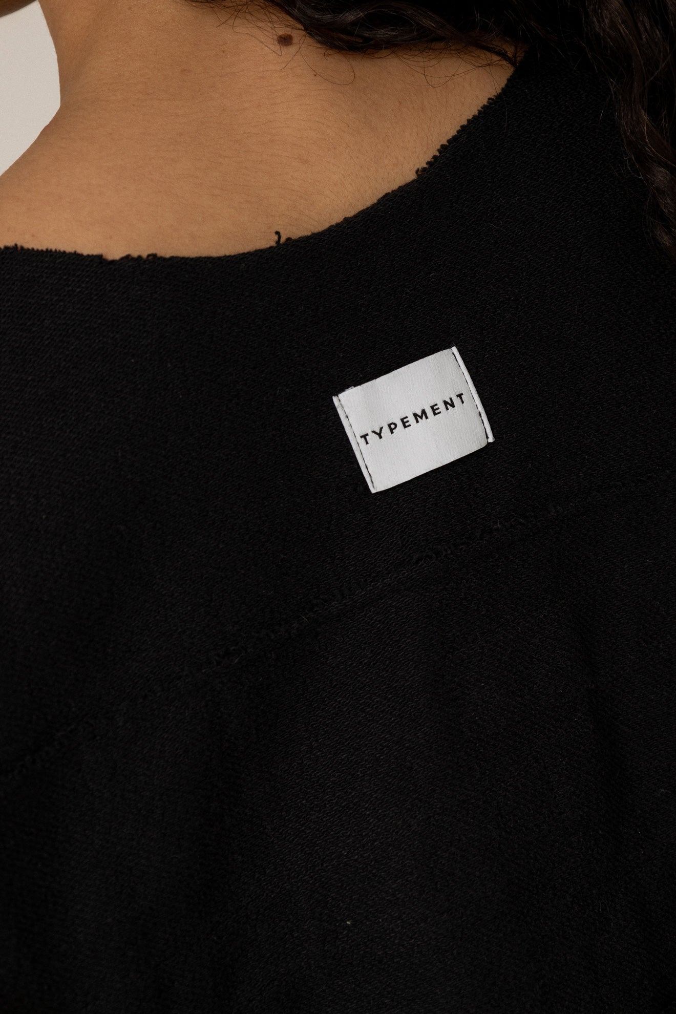 LA CUADRA CREWNECK