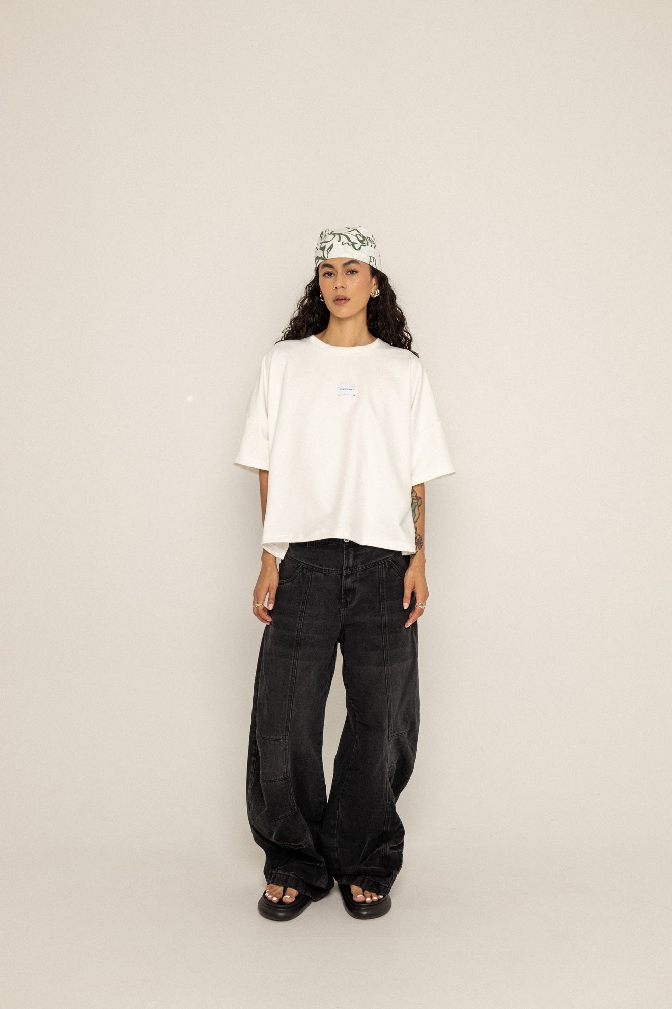 LA MAÑANA TSHIRT