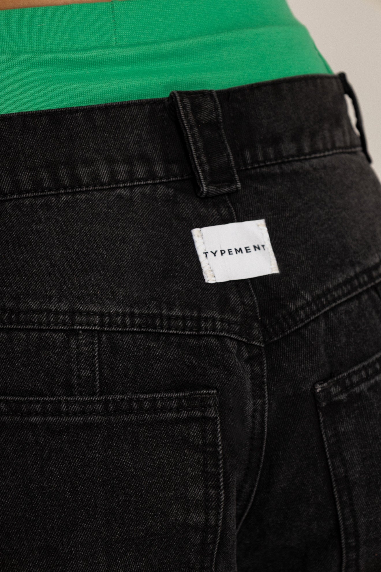 LE MOUNTAIN CARBON JEANS