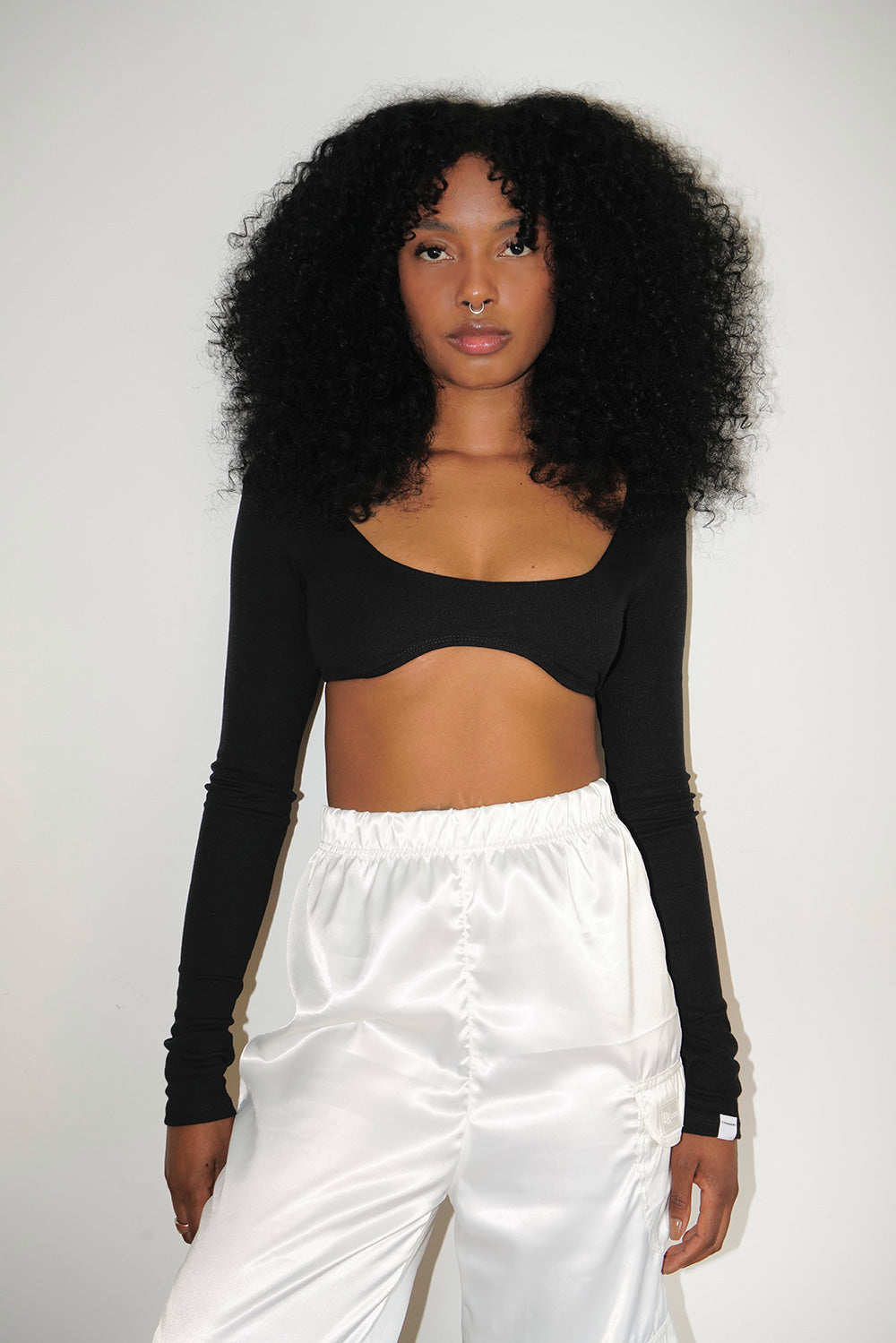 BLACK TONIGHT TOP